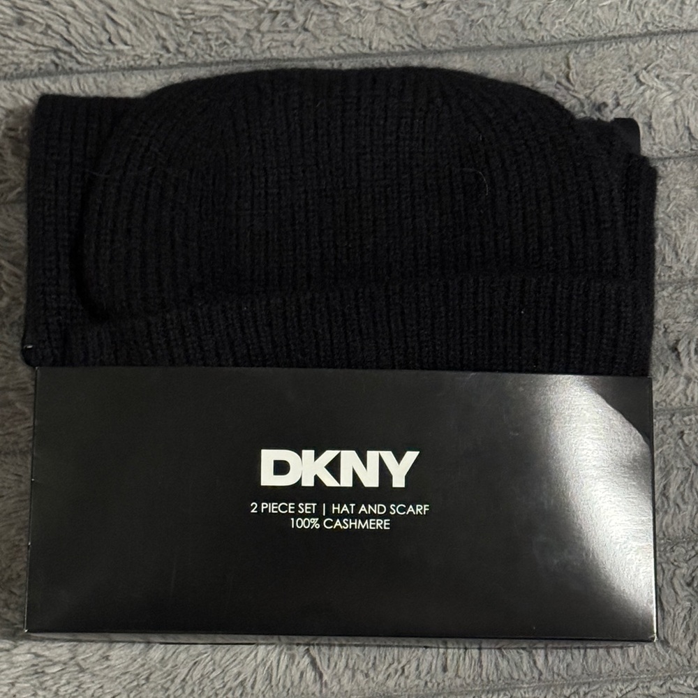 DKNY Black Cashmere Hat and Scarf Set